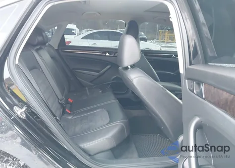 2015 Volkswagen Passat 2.0L Tdi Sel Premium from USA, damaged, VIN 1VWCV7A35FC040045